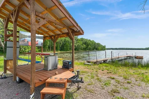 5325 Fernwood Trail North Branch MN 55056