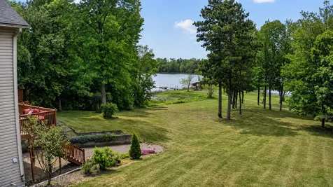 5325 Fernwood Trail North Branch MN 55056