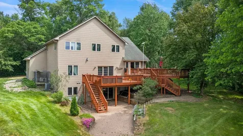 5325 Fernwood Trail North Branch MN 55056