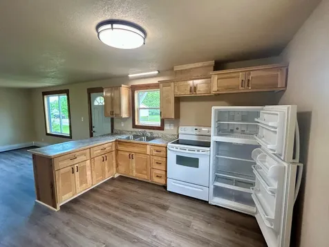 609 4th Street NW Wadena MN 56482