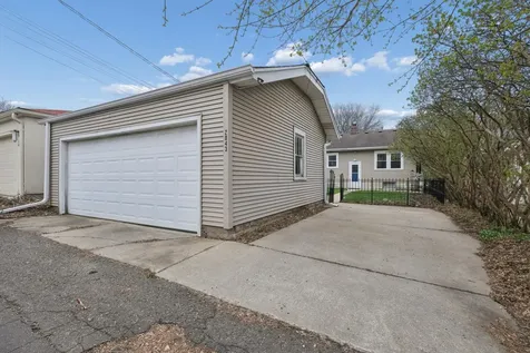 2043 Stanford Avenue Saint Paul MN 55105