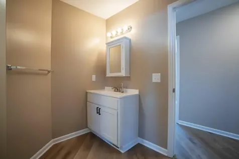 1613 E 24th Street Minneapolis MN 55404