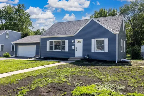 7438 Clinton Avenue Richfield MN 55423