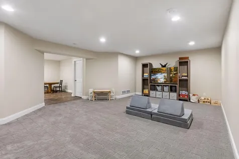 5046 Merrimac Court N Plymouth MN 55446