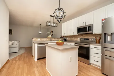 622 Tamarack Trail Farmington MN 55024