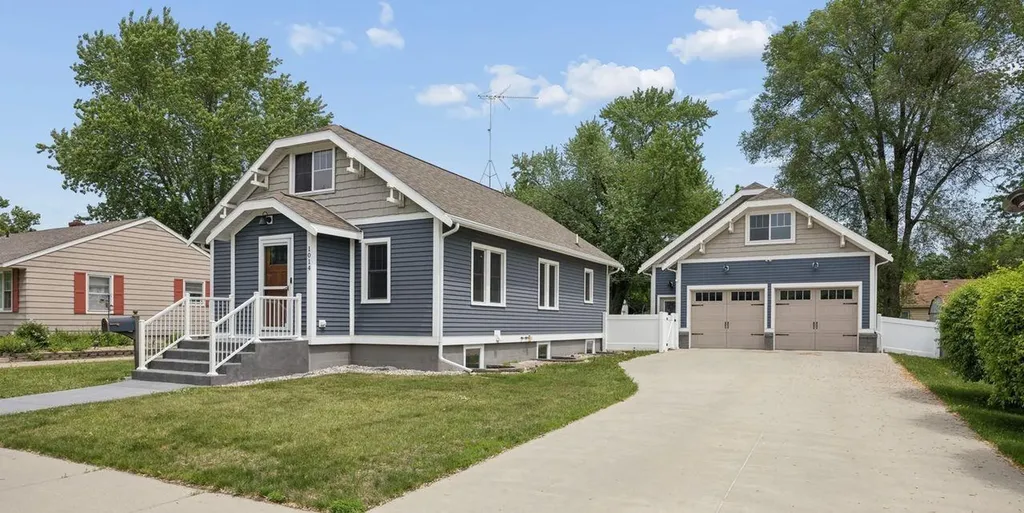 1014 11th Avenue N Saint Cloud MN 56303