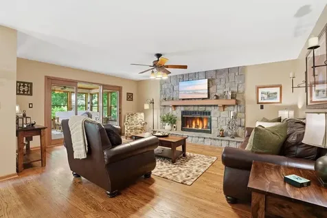 13766 Princeton Court Savage MN 55378