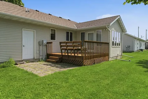 18 Mill Avenue Minnesota Lake MN 56068