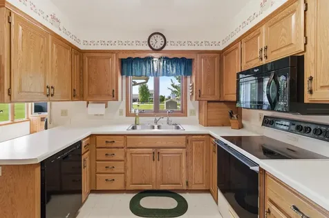 18 Mill Avenue Minnesota Lake MN 56068