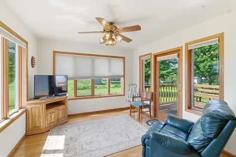 18 Mill Avenue Minnesota Lake MN 56068
