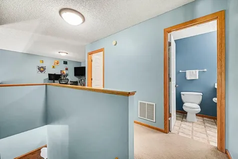 5443 Brewer Lane Inver Grove Heights MN 55076