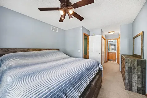 5443 Brewer Lane Inver Grove Heights MN 55076