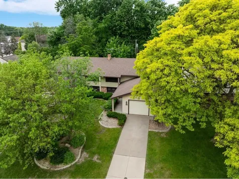 3308 Roosevelt Court NE Saint Anthony MN 55418