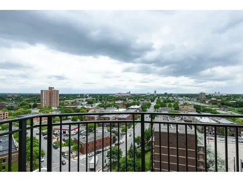 500 E Grant Street Minneapolis MN 55404