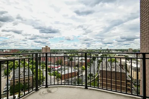500 E Grant Street Minneapolis MN 55404