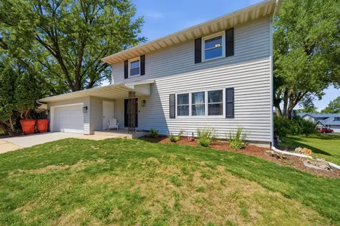 105 26th Street NW Rochester MN 55901