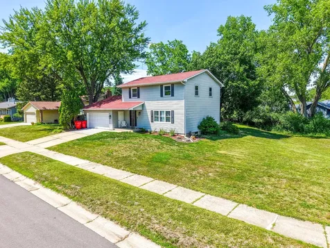 105 26th Street NW Rochester MN 55901