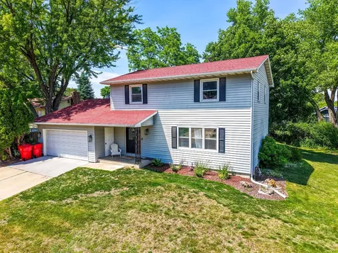 105 26th Street NW Rochester MN 55901