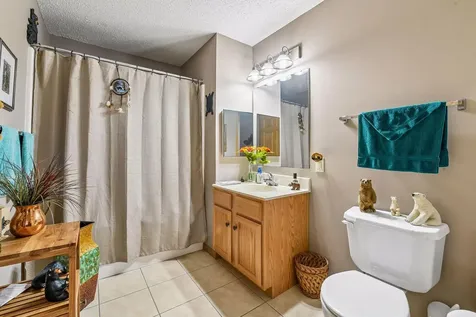 1321 Lake Drive W Chanhassen MN 55317