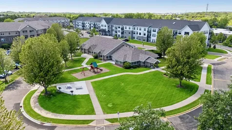 1321 Lake Drive W Chanhassen MN 55317