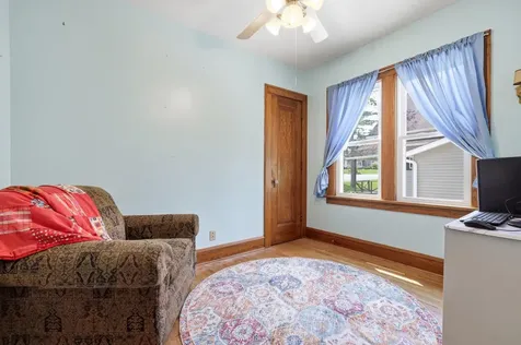 120 Park Place W Norwood Young America MN 55368