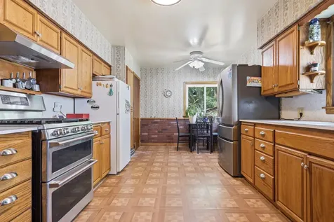 120 Park Place W Norwood Young America MN 55368