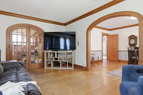 120 Park Place W Norwood Young America MN 55368