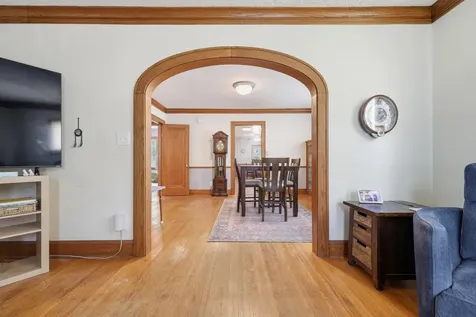 120 Park Place W Norwood Young America MN 55368