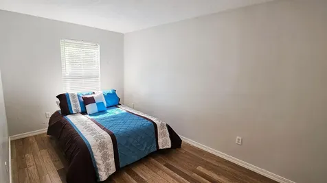 113 N Ash Street Chaska MN 55318