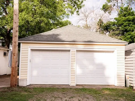 113 N Ash Street Chaska MN 55318