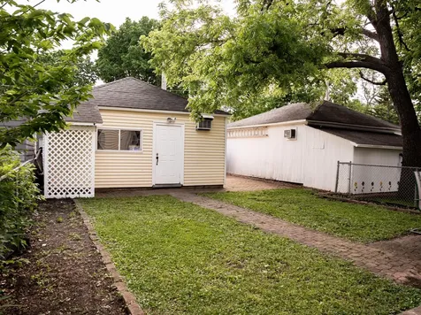 113 N Ash Street Chaska MN 55318