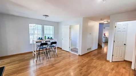113 N Ash Street Chaska MN 55318