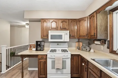 11870 County Road 40 NE Spicer MN 56288
