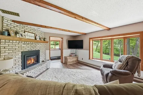 11870 County Road 40 NE Spicer MN 56288