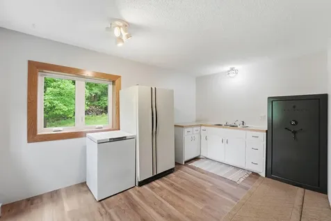 11870 County Road 40 NE Spicer MN 56288