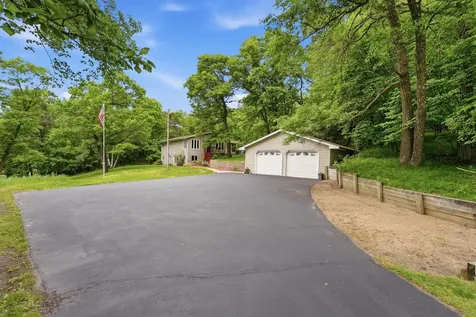 11870 County Road 40 NE Spicer MN 56288