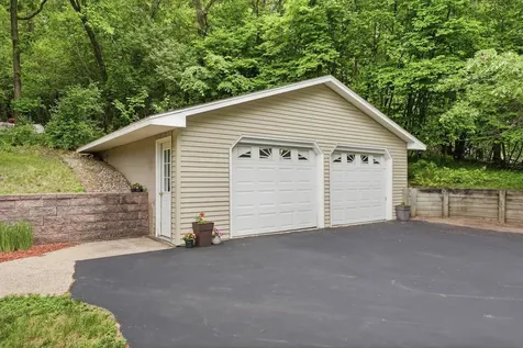 11870 County Road 40 NE Spicer MN 56288