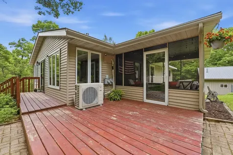 11870 County Road 40 NE Spicer MN 56288