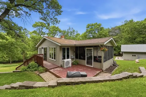 11870 County Road 40 NE Spicer MN 56288