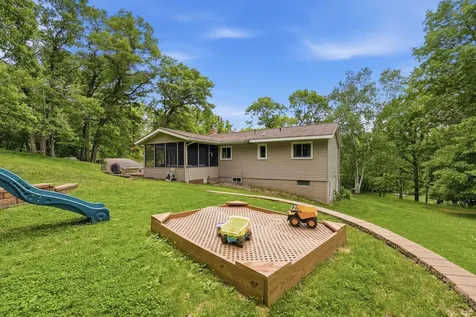 11870 County Road 40 NE Spicer MN 56288