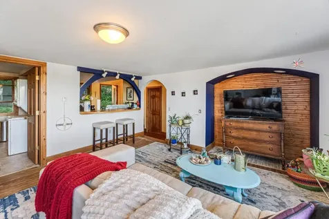 108 S Hill Street Fountain City WI 54629