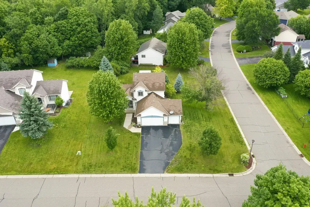 4512 Mcallister Avenue NE Saint Michael MN 55376