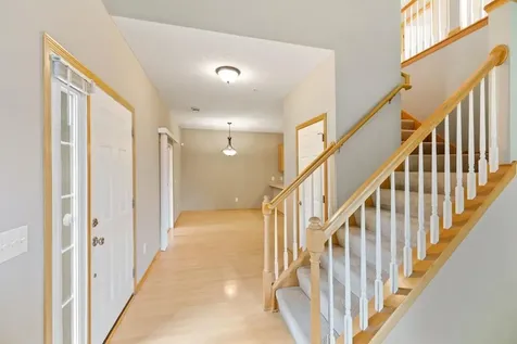 9090 Meadow Way Victoria MN 55386