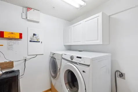 9090 Meadow Way Victoria MN 55386