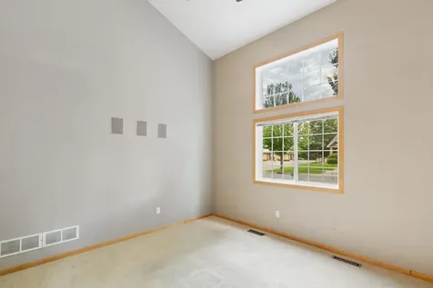 9090 Meadow Way Victoria MN 55386