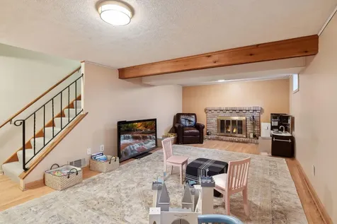 4504 Rutledge Avenue Edina MN 55436