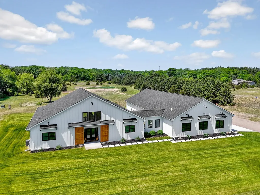 34850 Kable Avenue North Branch MN 55056