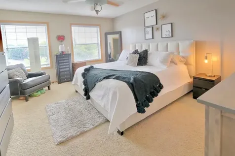 11272 Preswick Boulevard Eden Prairie MN 55344