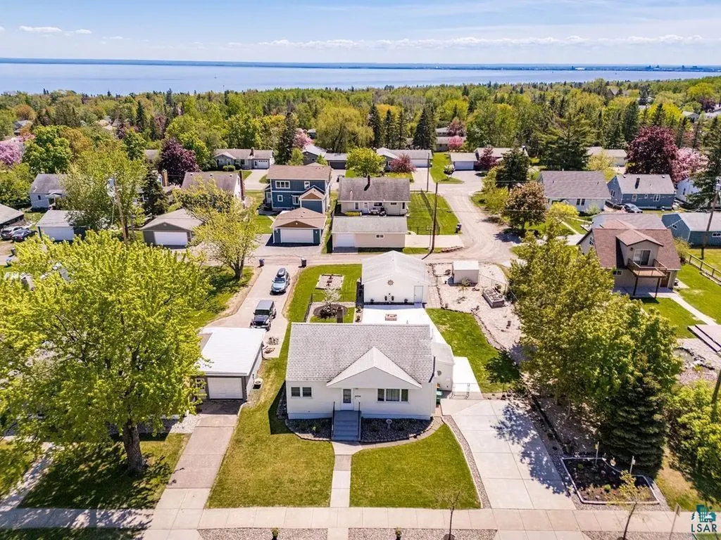 4604 Glenwood Street Duluth MN 55804