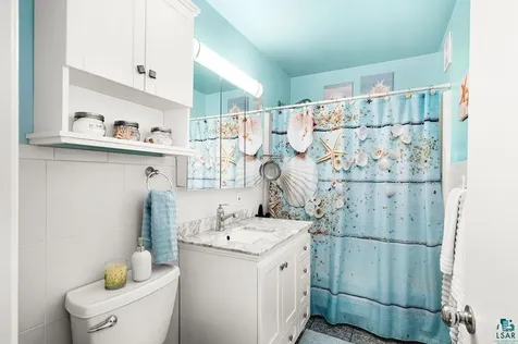 4604 Glenwood Street Duluth MN 55804